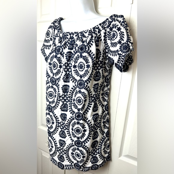 ENTRO Navy Blue White Embroidered Off The Shoulder Dress Short Mini Scalloped - Picture 3 of 14